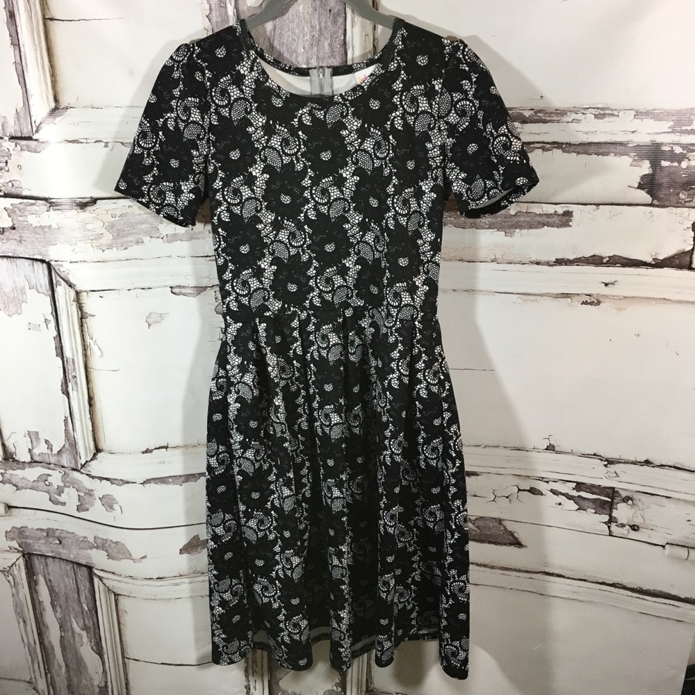 Lularoe Amelia Black and White Lace XS